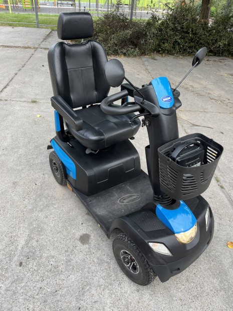 Négykerekű elektromos moped rokkant kocsi