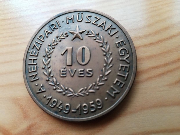 Nehézipari Műszaki Egyetem 1949-1959 10 éves jubileumi érem