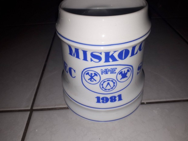 Nehzipari Mszaki Egyetem Miskolc Sopron Selmec vitrin kors 1981