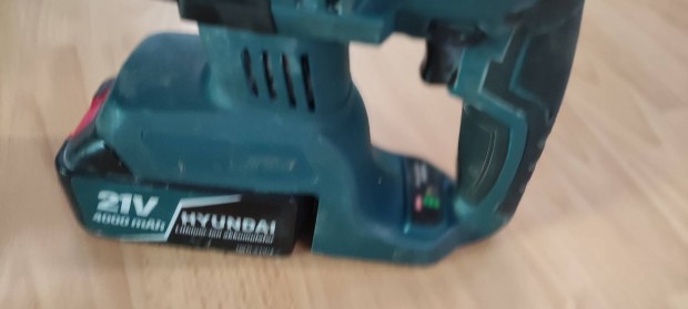 Nem Makita v Dewalt elad.