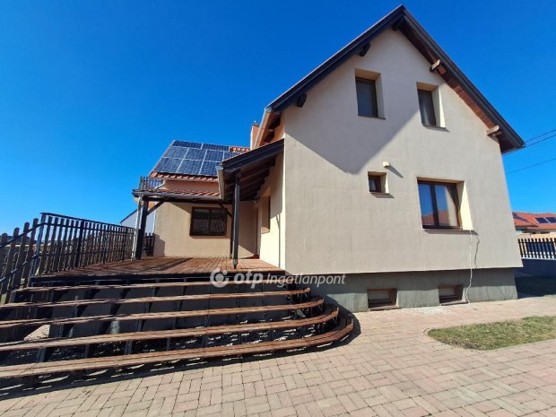 Nemesv�mosi elad� 195 nm-es h�z