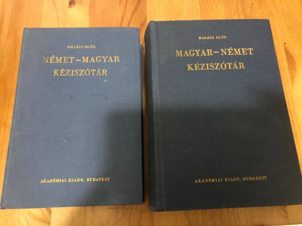 Német-Magyar/Magyar-Német kéziszótár (Akadémiai Kiadó)