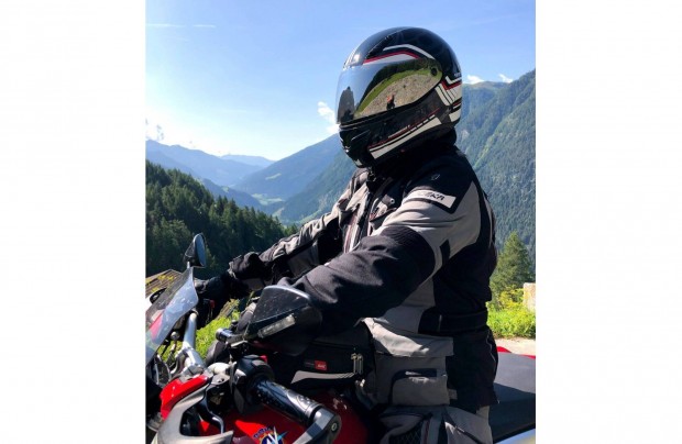 Német Modeka Panamericana kabát hatszoros tesztgyőztes !