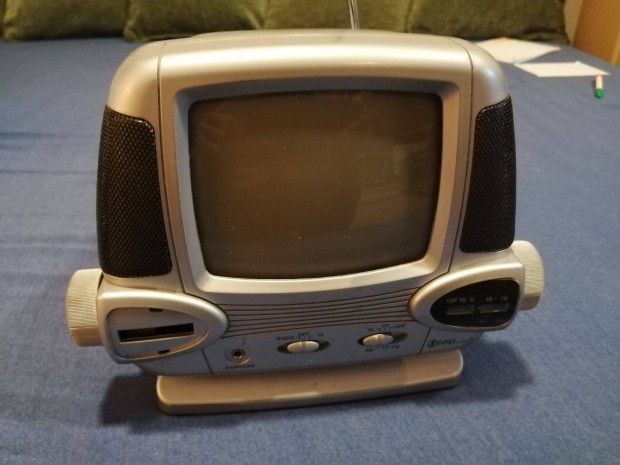 Német- mini TV+ rádió (üzemképes gyüjtői darab)