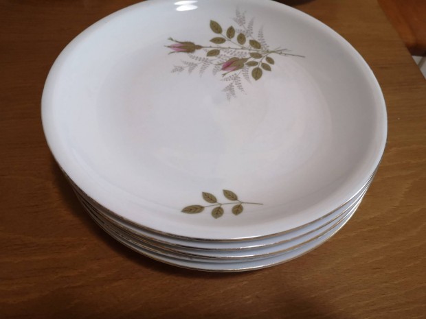 Német porcelán lapos tányér készlet 