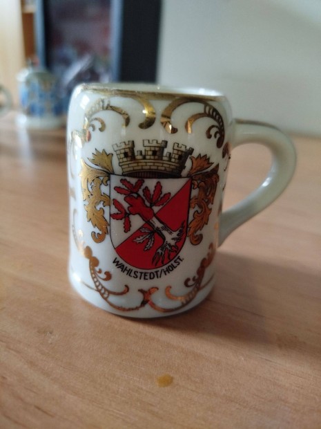 Német porcelán mini korsó, kupica
