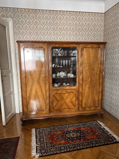 Neobarokk ruh�sszekr�ny