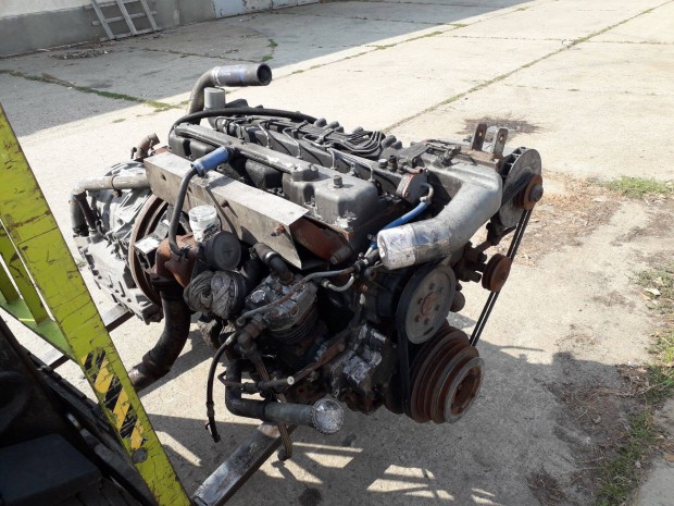 Neoplan 4009 Motor ZF HP 500 sebesség váltó