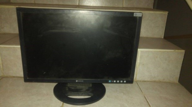 Neovo K-A19 monitor 19" a kpeken lthat mkd