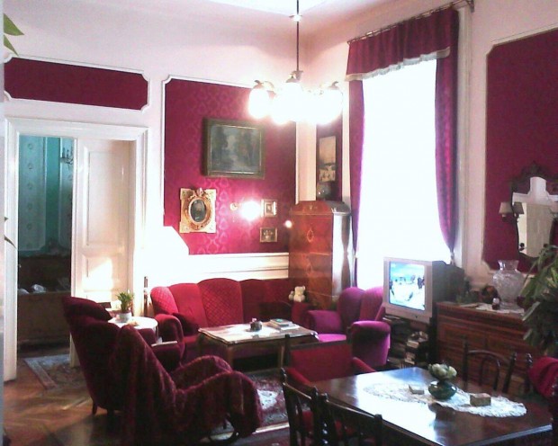 N�psz�nh�z utc�ban, polg�ri, csal�di lak�s elad�