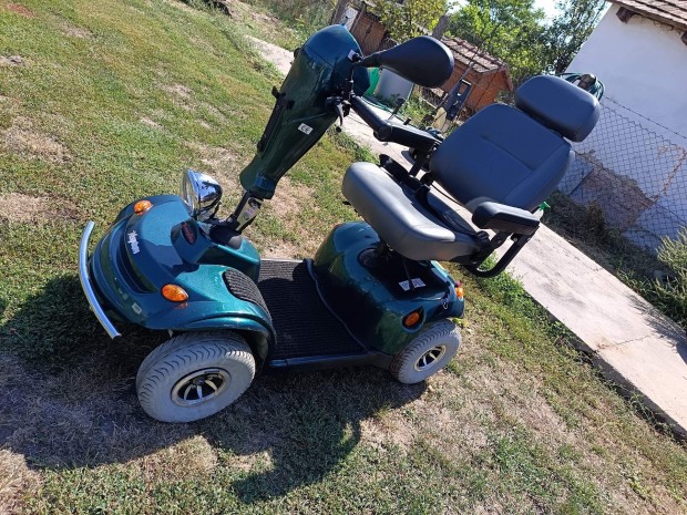 Neptun freerider 4 kerekű elektromos rokkant kocsi