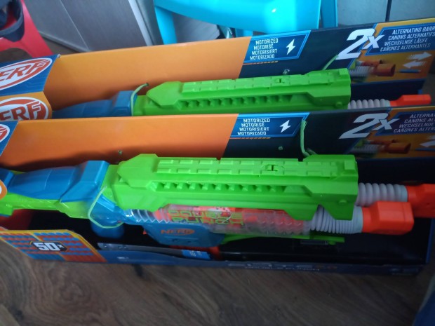 Nerf Elite 2.0 Double Punch. 2 db fegyver.