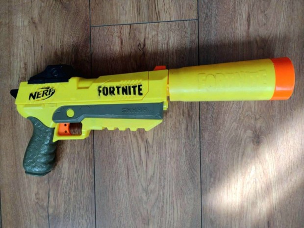 Nerf Fortnite szivacskilv fegyver