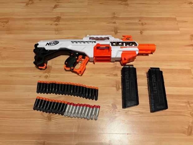 Nerf Ultra Select + 40 tltny