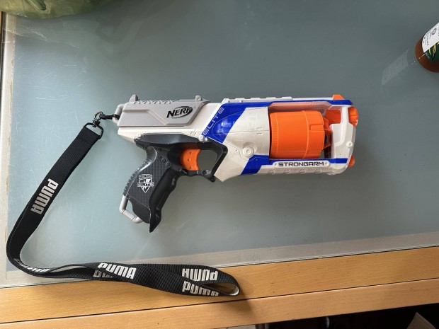 Nerf elite strongarm