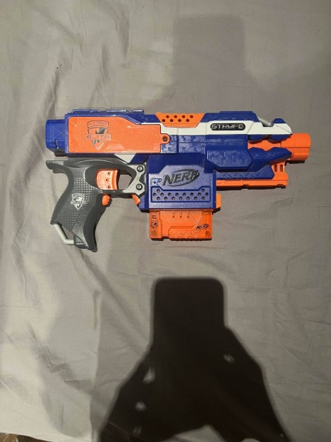 Nerf elite stryfe