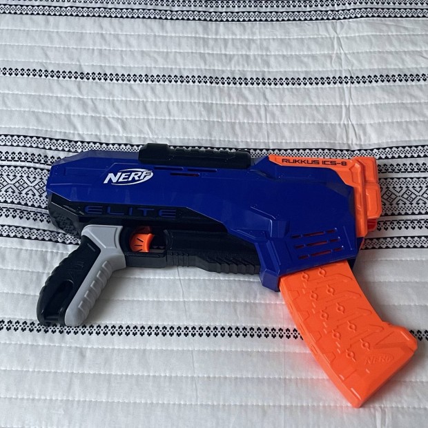 Nerf szivacslv jtkfegyver