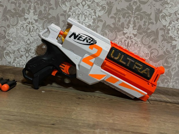 Nerf ultra 2 motorized revolver