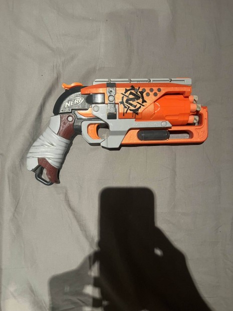 Nerf zombie strike