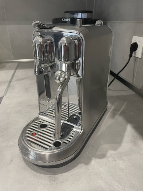 Nespresso Creatista plus