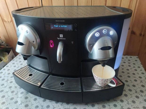 Nespresso Gemini 200 kvgp hibs llapotban