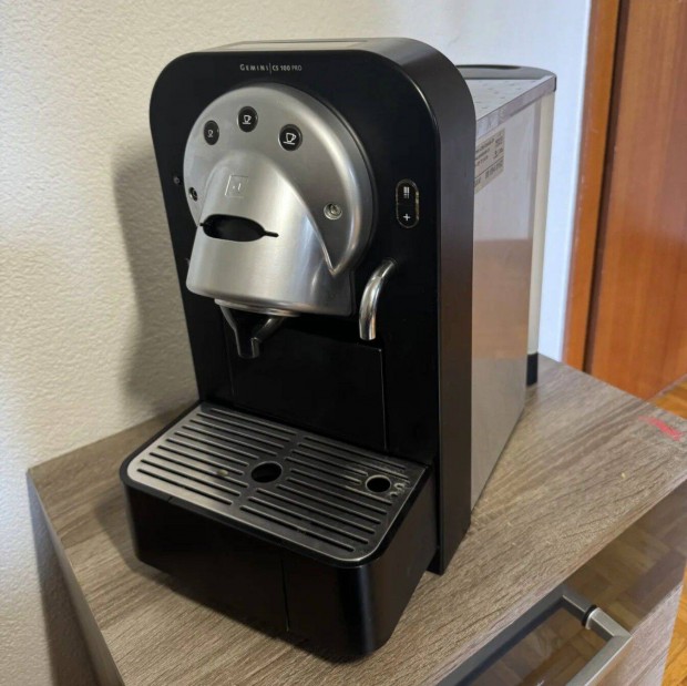 Nespresso Gemini CS100 Pro kvfz