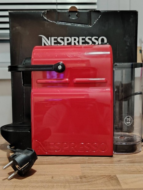 Nespresso Inissia 