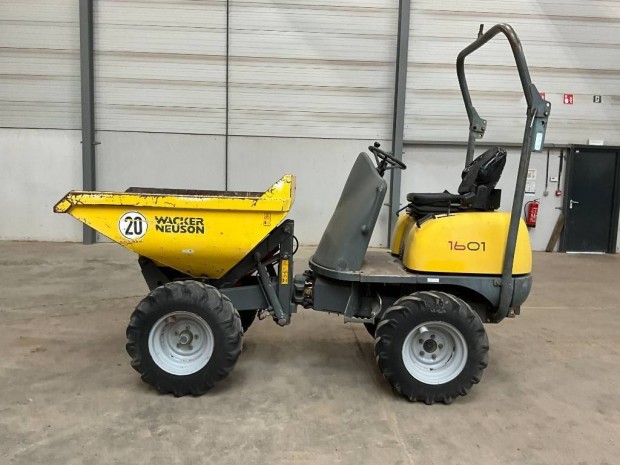 Neuson 1601 / 1.362 h zemra / Lzing 20%-tl