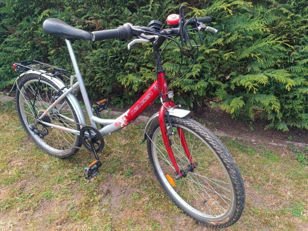 Neuzer 24-es gyerek ker�kp�r