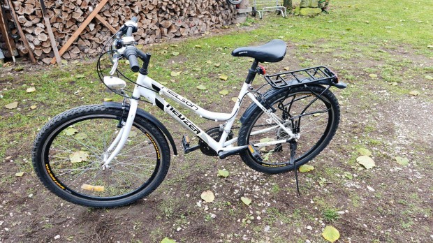 Neuzer ni montain bike