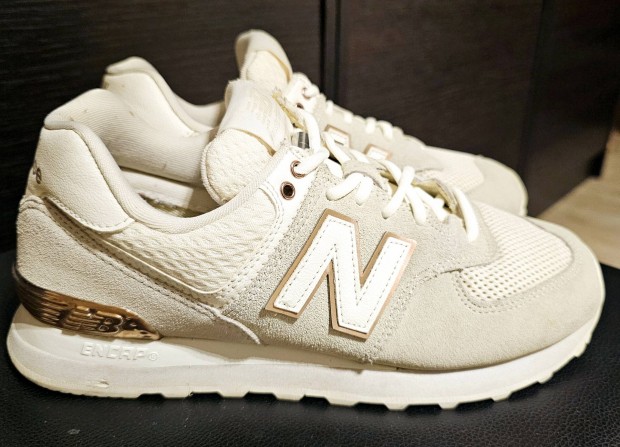 New Balance 574