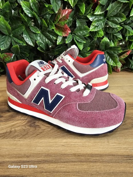 New Balance 574 (42)