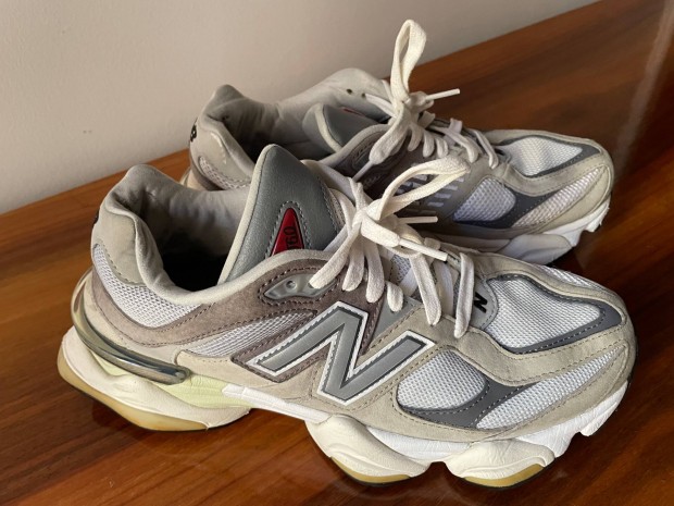 New Balance 9060 (42)