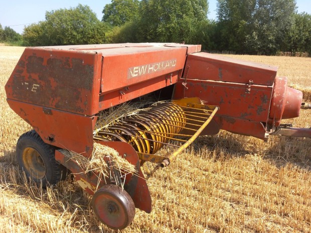 New Holland 376 kiskocka blz
