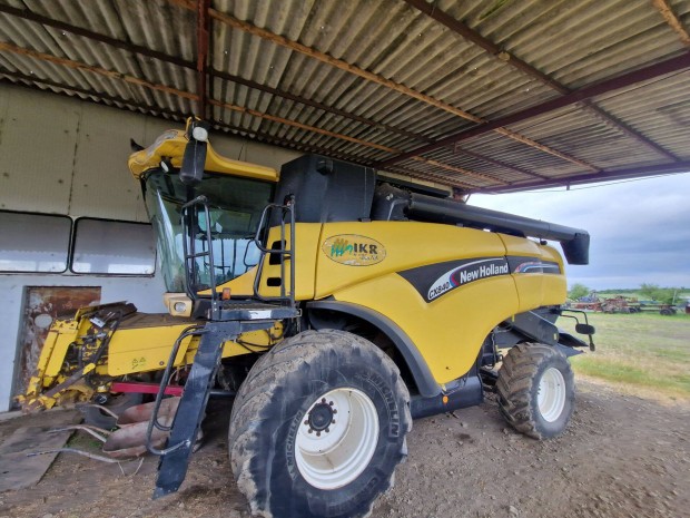 New Holland CX840 kombjn