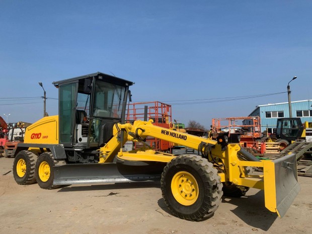 New Holland F106.5A/G110 6WD gr�der