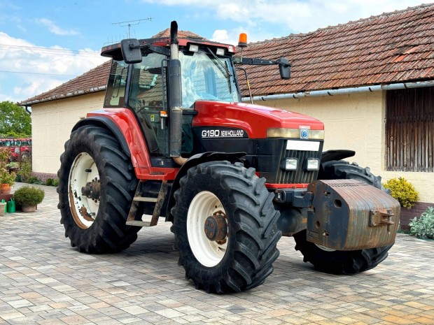 New Holland G190 DT traktor
