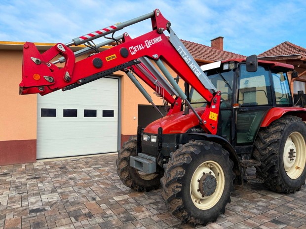 New Holland L85 DT traktor