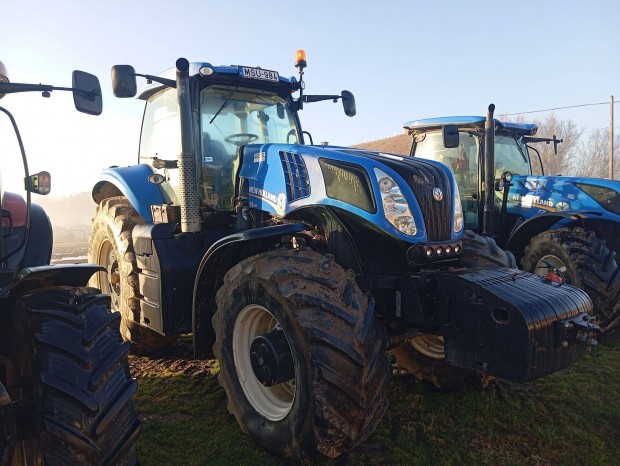 New Holland RC T8.390