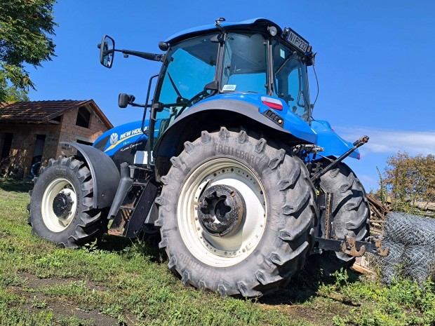 New Holland T5.95