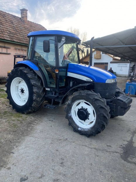 New Holland TD95