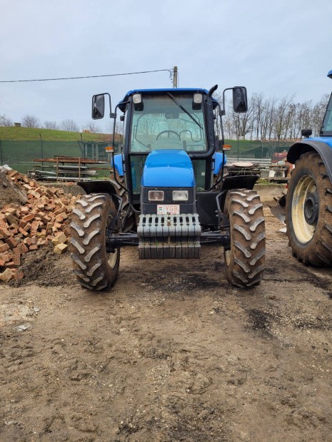 New Holland Tl 90