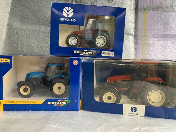 New Holland modell traktor 1:32