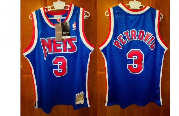 New Jersey Nets Drazen Petrovic eredeti Mitchell & Ness kosaras mez