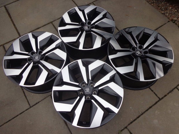 New Skoda Elroq / Skoda Enyaq �j gy�ri alufelnik