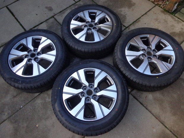 New VW Transporter 2025- / new Ford Custom 2024- �j t�li garnit�ra