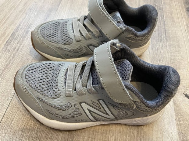 New balance fi cip 28,5