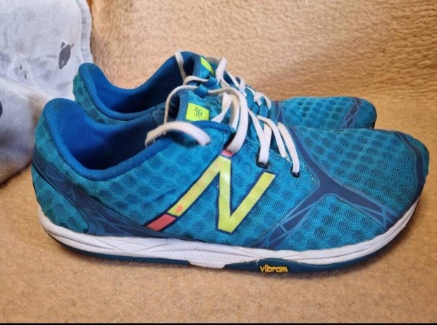 New balance fut sport cip 42,5 