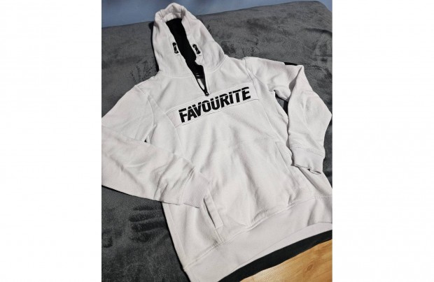 Newyorker cipz�ros pul�ver