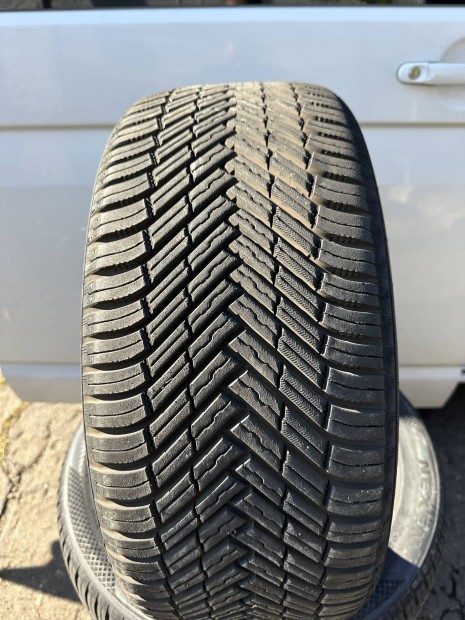 Nexen 225/45r17 ngyvszakos gumi 225/45R17